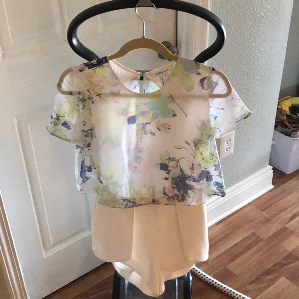 Floral top white short romper